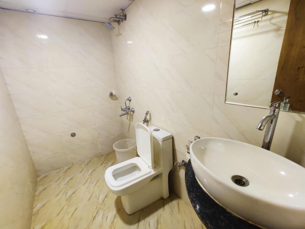 Hotel Airport City Dod Jala ภายนอก รูปภาพ