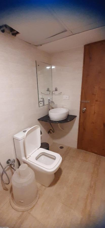 Hotel Airport City Dod Jala ภายนอก รูปภาพ