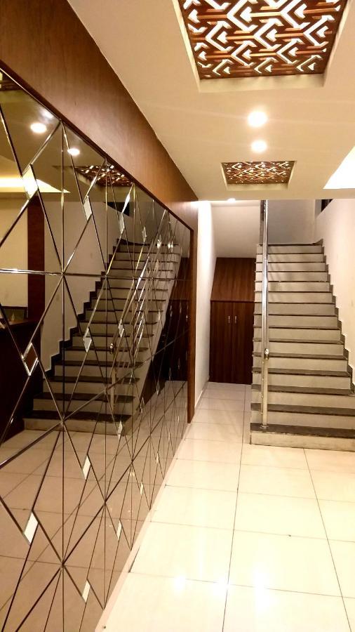 Hotel Airport City Dod Jala ภายนอก รูปภาพ